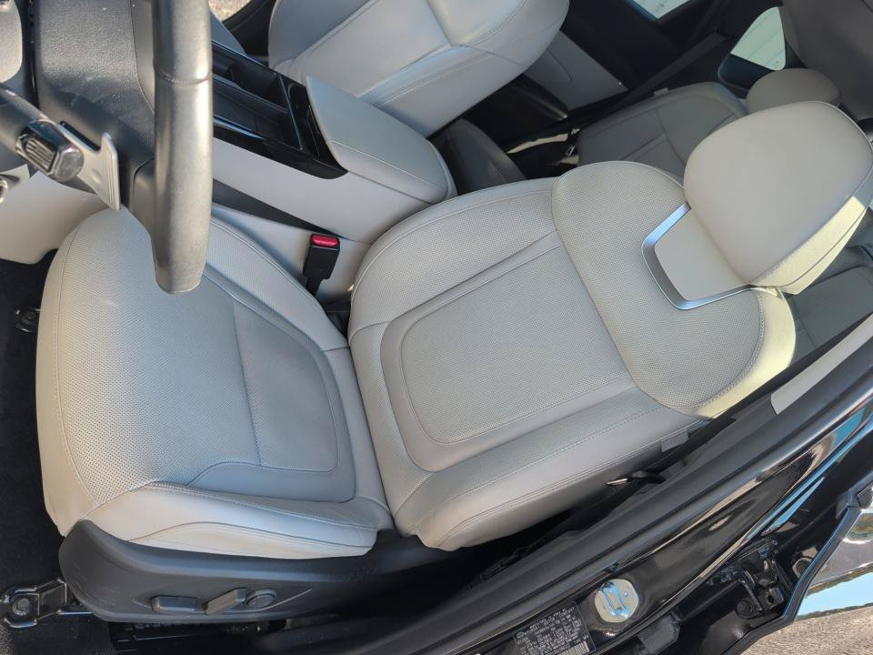 Certified 2025 Hyundai Tucson Limited AWD/4WD image 30
