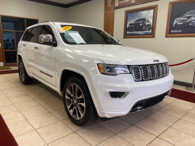 Used 2017 Jeep Grand Cherokee Overland RWD image 7