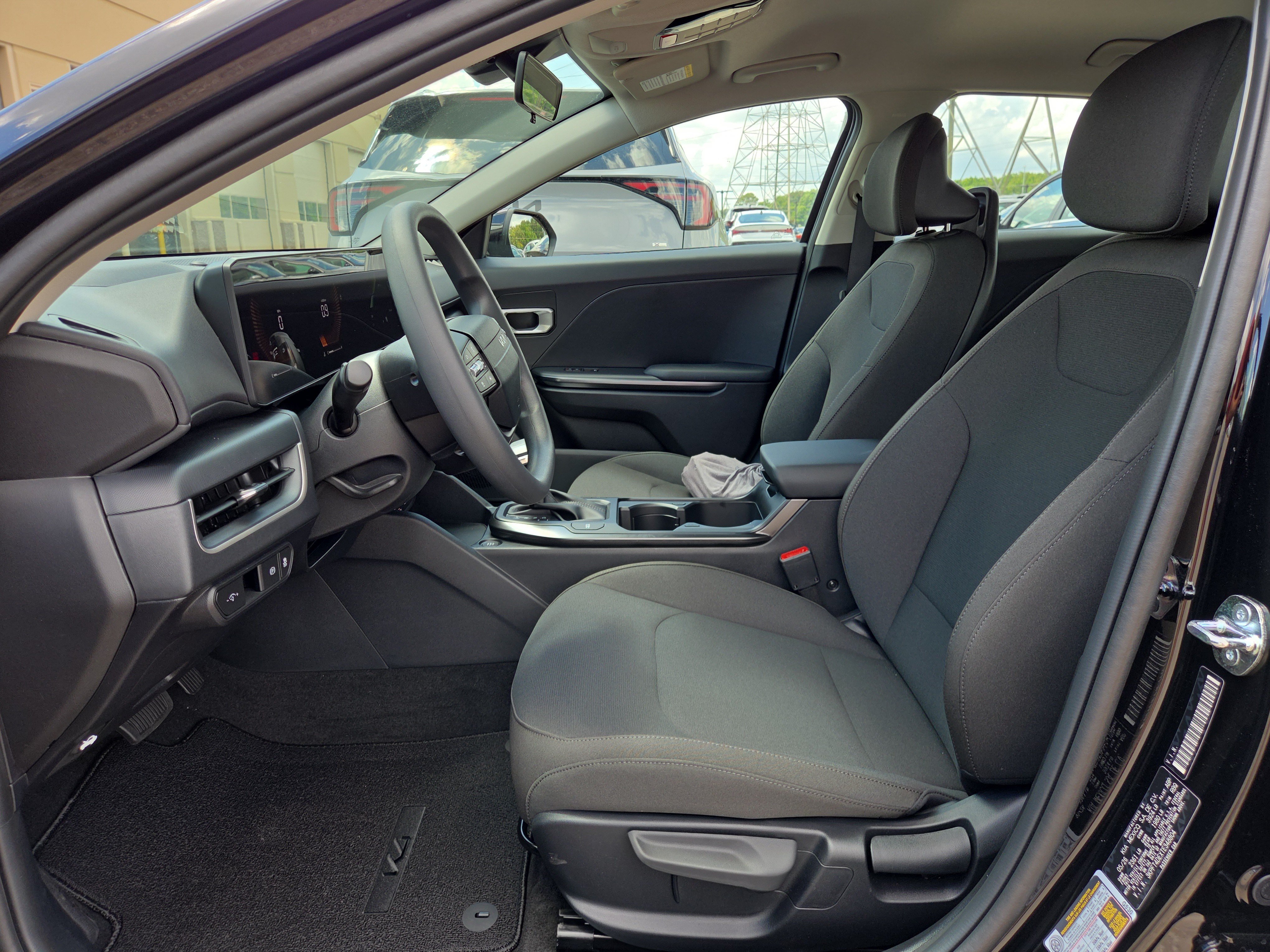 New 2026 Kia K4 FWD image 5