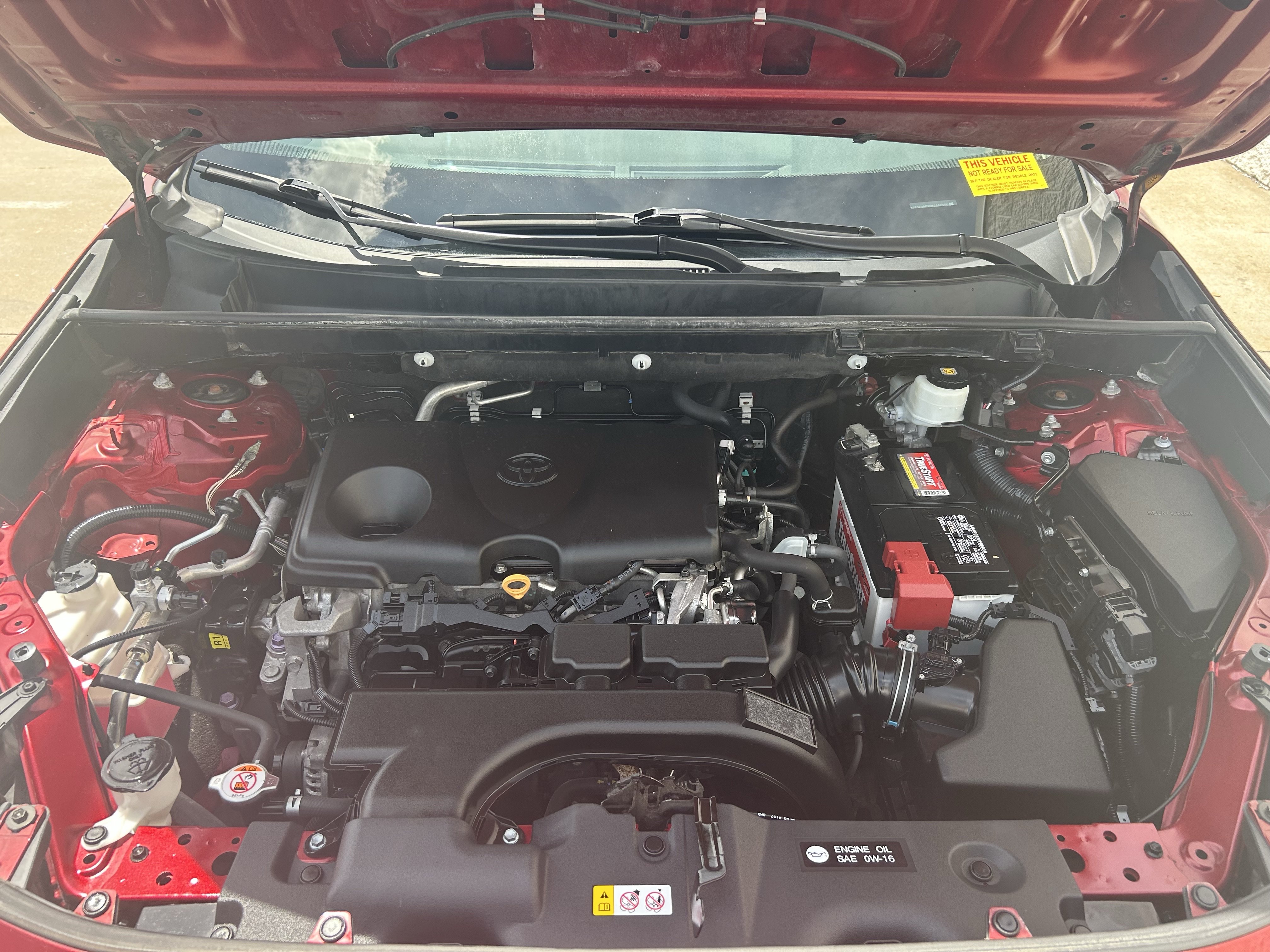 Used 2019 Toyota RAV4 LE AWD/4WD image 12