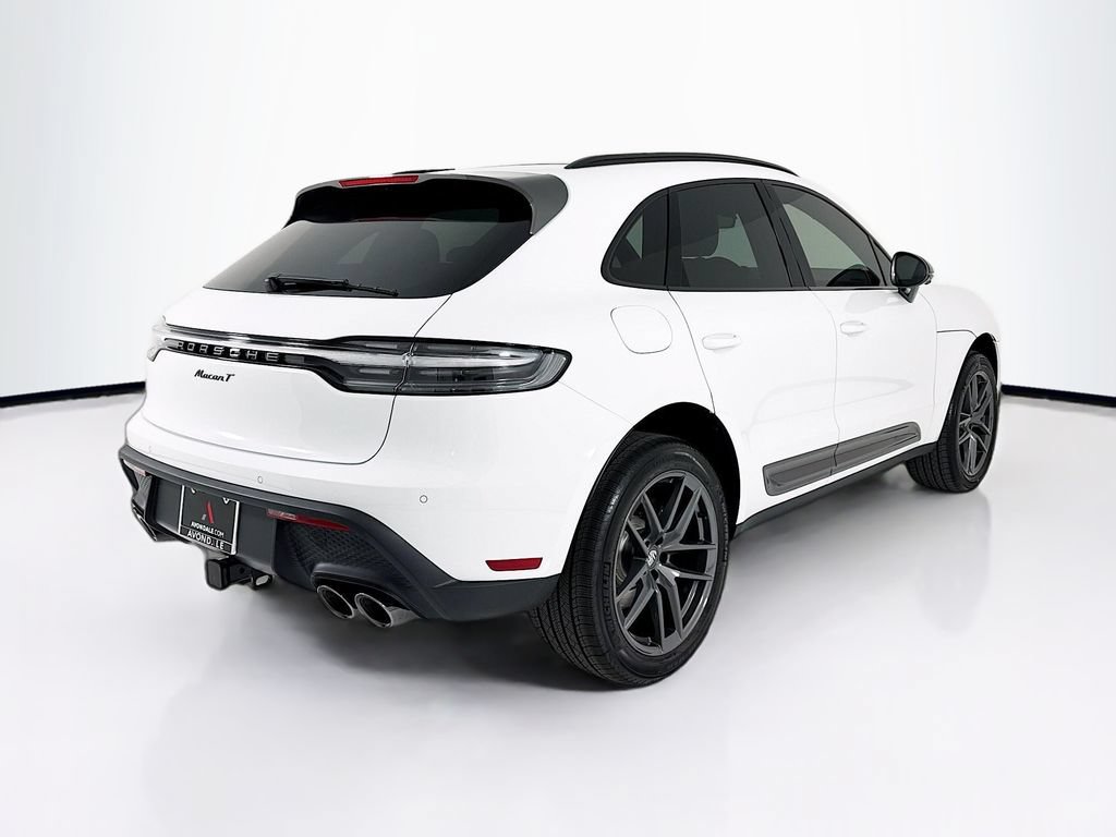 New 2026 Porsche Macan Turbo AWD/4WD image 9