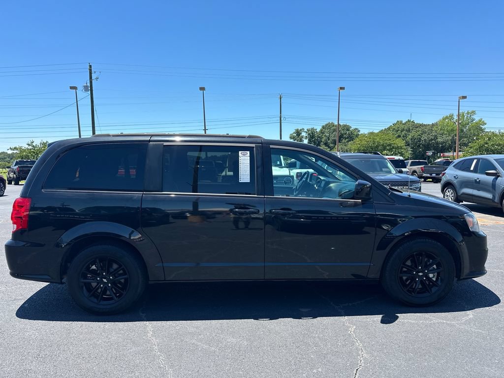 Used 2020 Dodge Grand Caravan SE FWD image 8