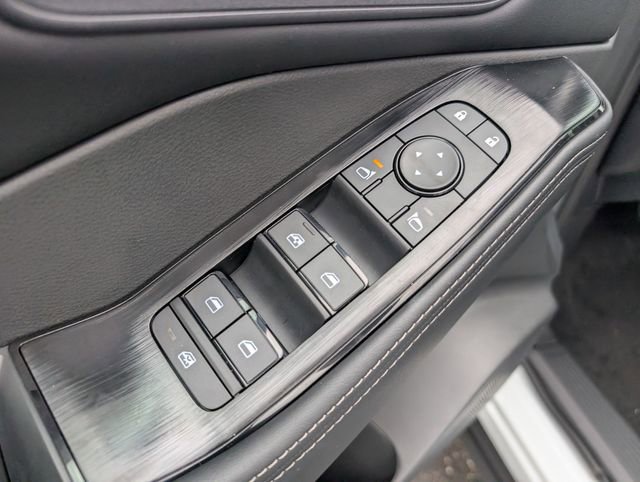 New 2026 Nissan Rogue SV w/ Cold Weather Package AWD/4WD image 16