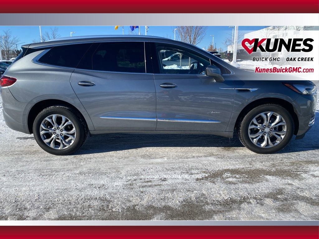 Used 2021 Buick Enclave Avenir w/ Avenir Technology Package image 4