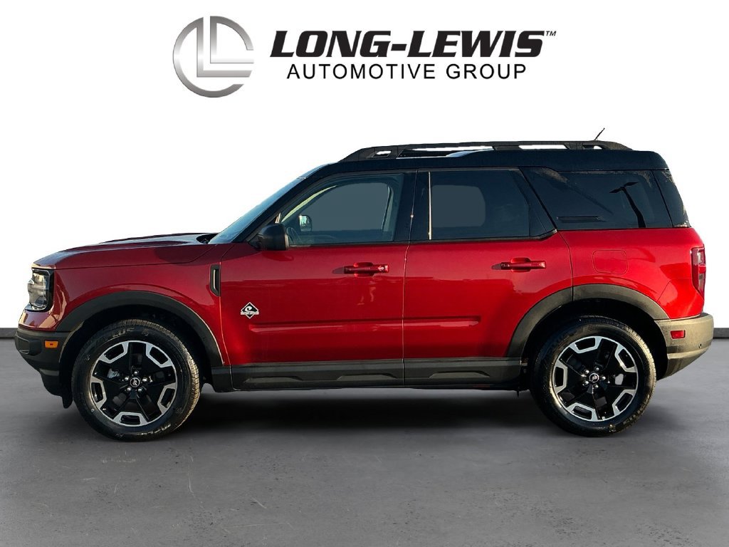 Used 2024 Ford Bronco Sport Outer Banks w/ Tech Package AWD/4WD image 2