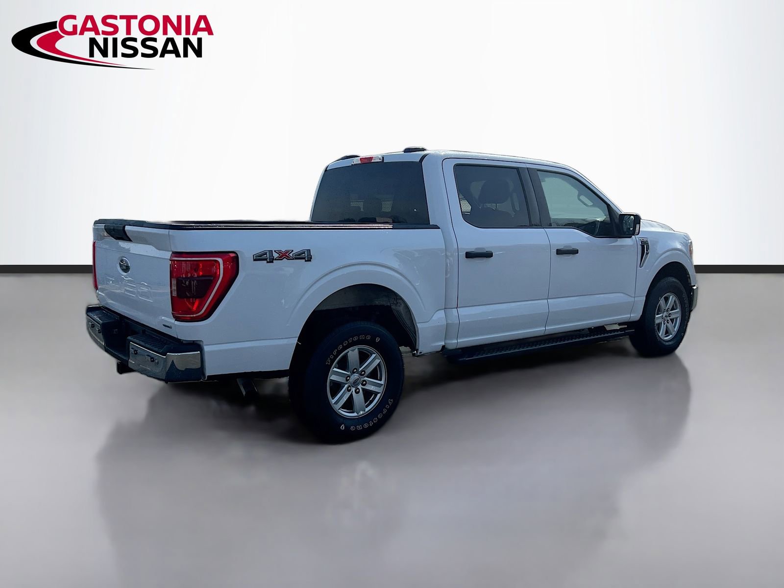 Used 2021 Ford F150 XLT w/ Equipment Group 301A Mid image 9