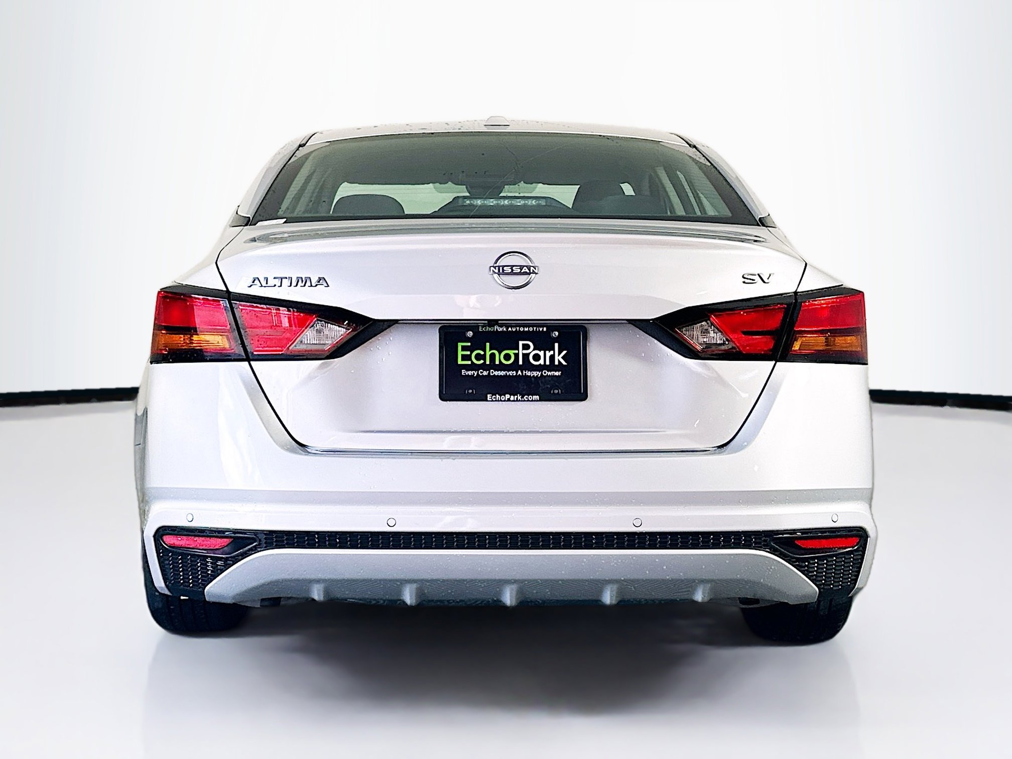 Used 2024 Nissan Altima 2.5 SV image 7