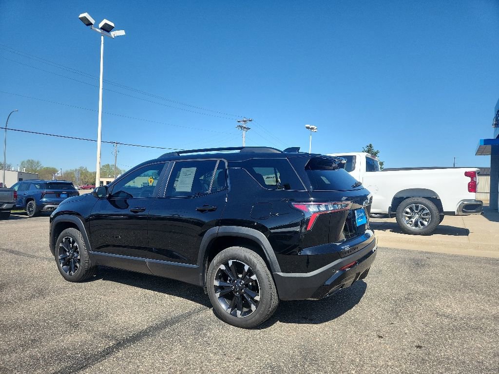 Certified 2025 Chevrolet Equinox RS AWD/4WD image 3