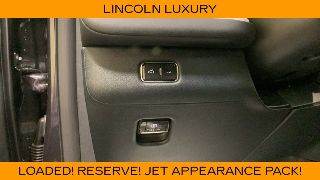 Used 2025 Lincoln Navigator Reserve w/ Jet Appearance Package AWD/4WD image 36