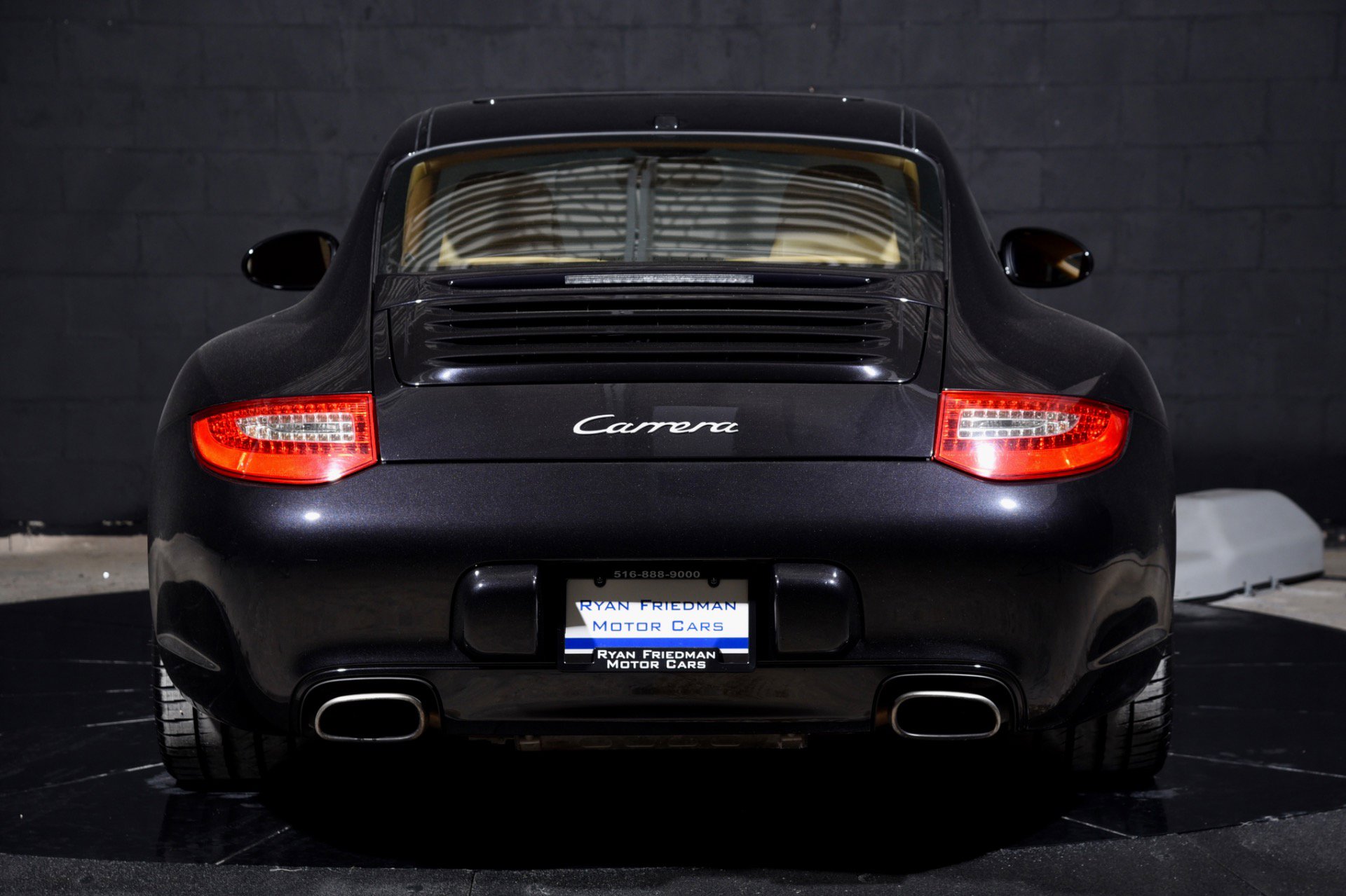 Used 2010 Porsche 911 Carrera image 10
