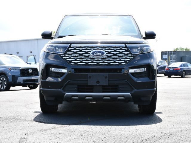 Used 2020 Ford Explorer Platinum w/ Premium Technology Package AWD/4WD image 2