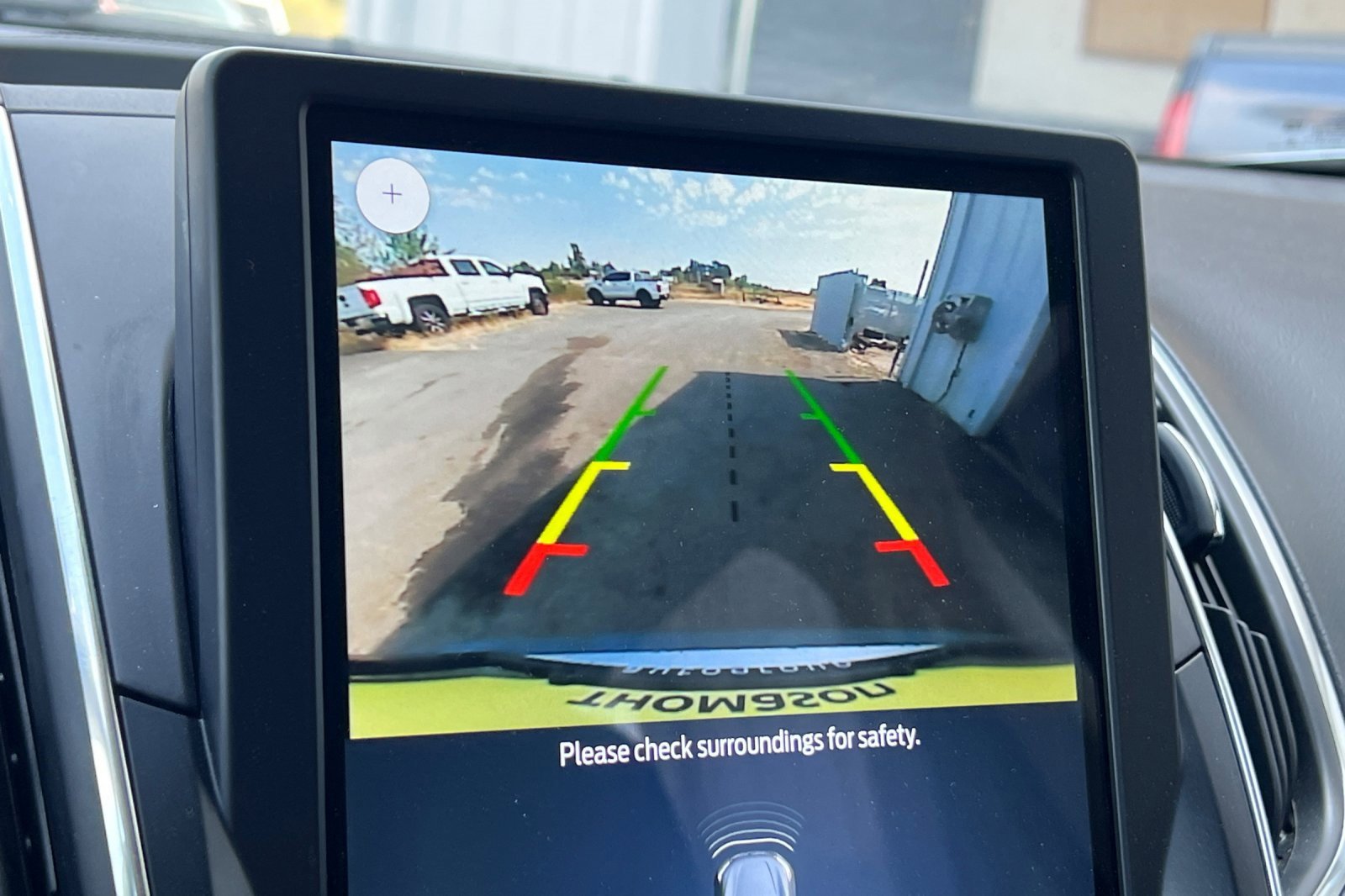 Used 2022 Ford Edge Titanium image 18