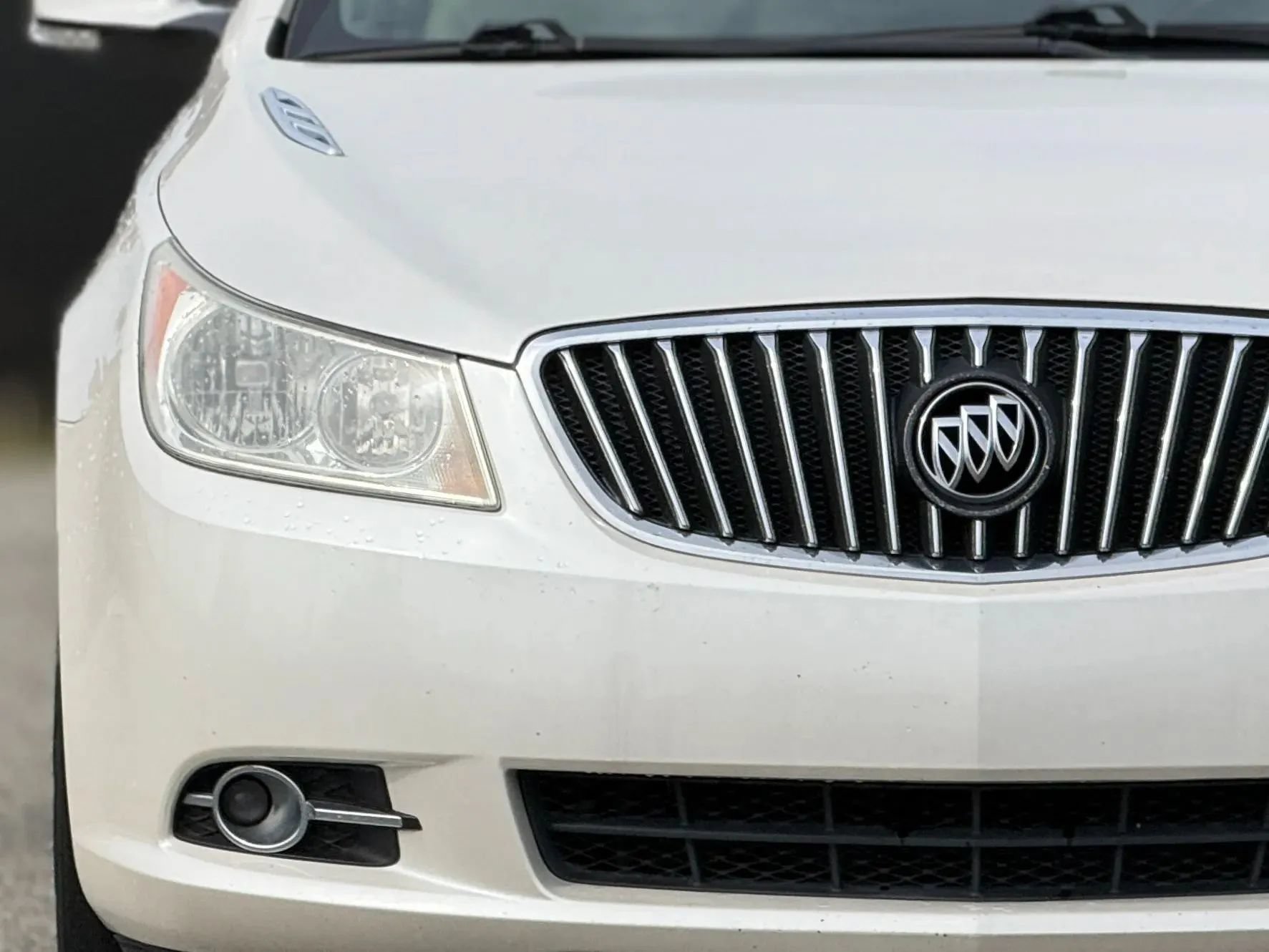 Used 2013 Buick LaCrosse Premium FWD image 11