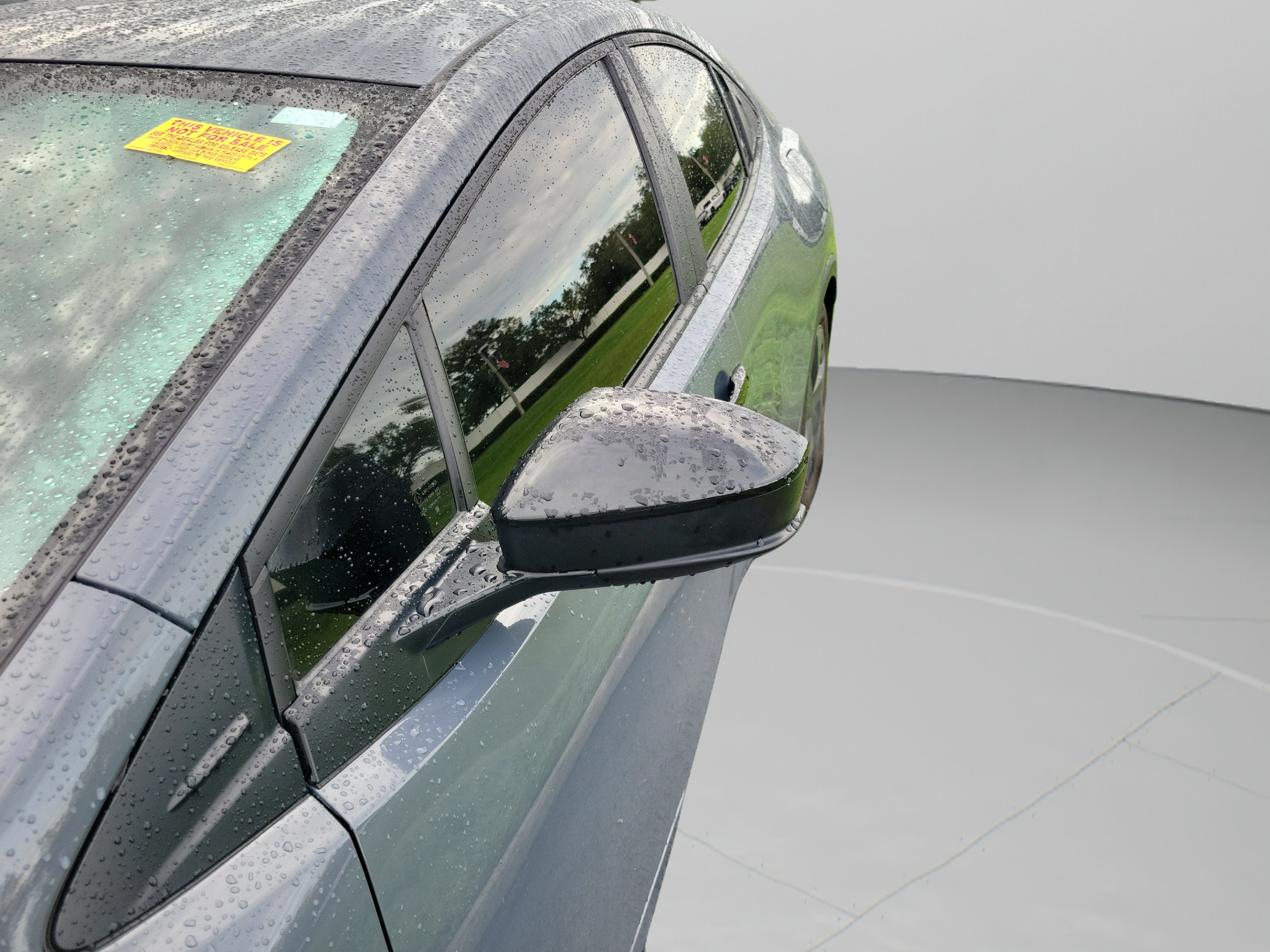 Used 2026 Toyota Prius Plug-In Hybrid FWD image 29