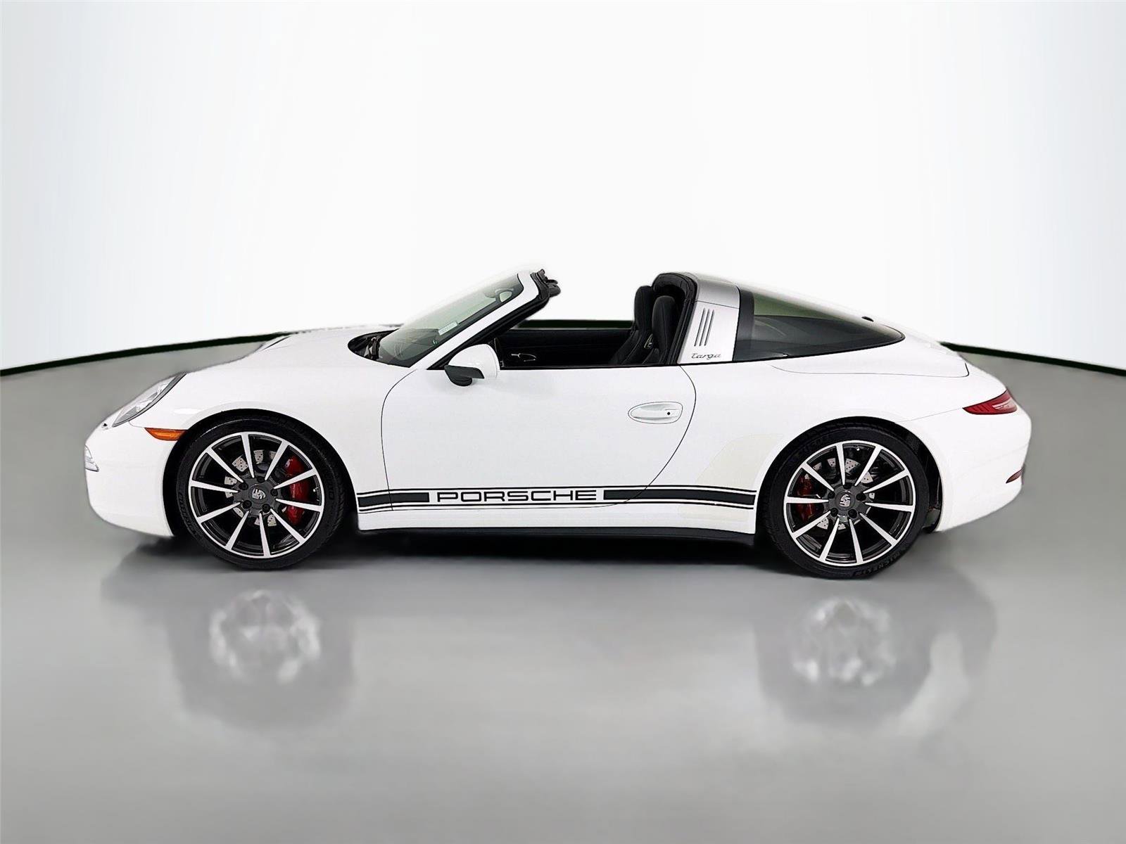 Used 2014 Porsche 911 Targa 4S image 7