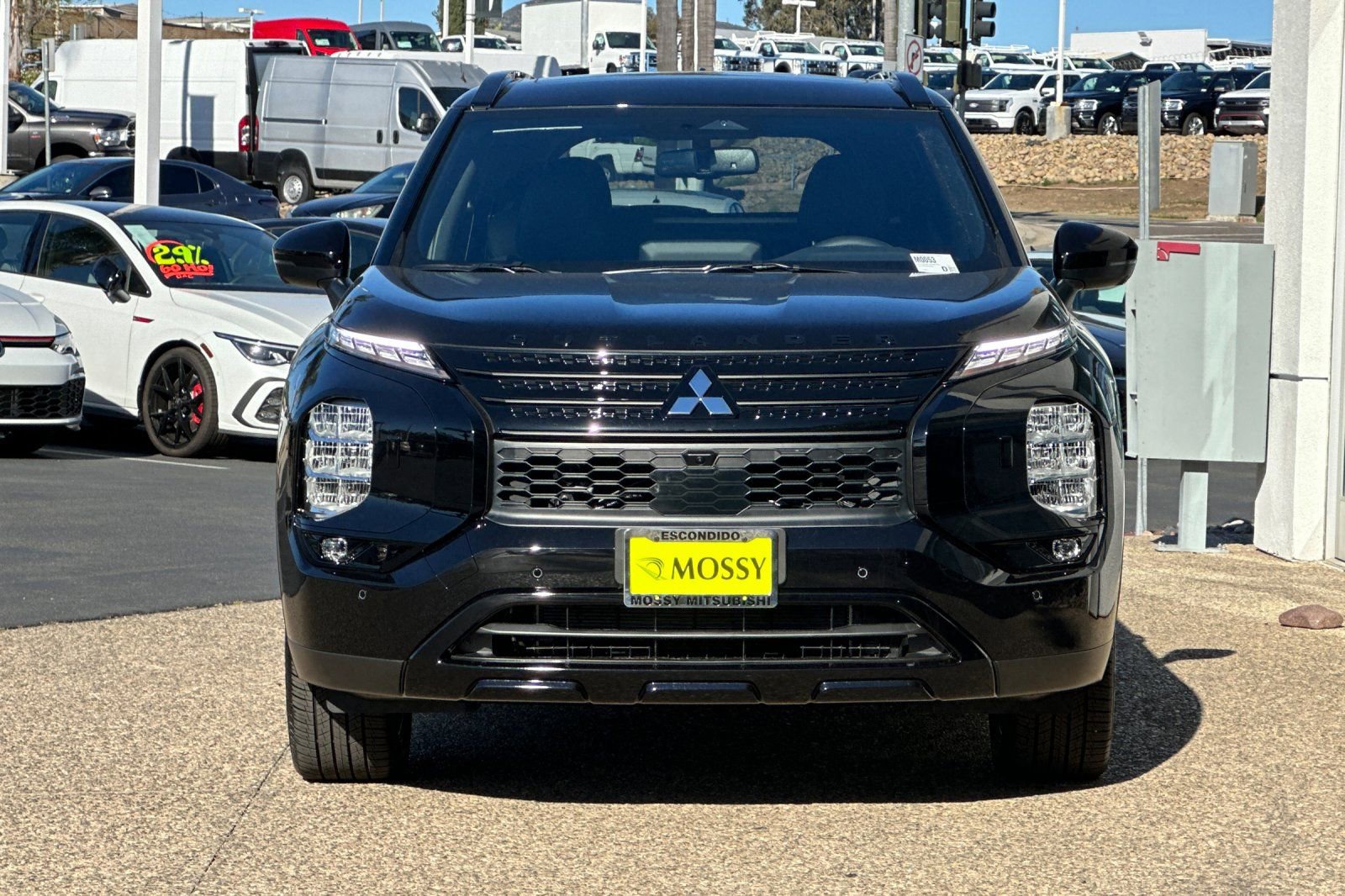 New 2025 Mitsubishi Outlander SEL image 8