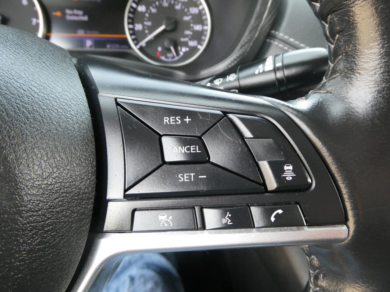 Used 2021 Nissan Sentra SV FWD image 13