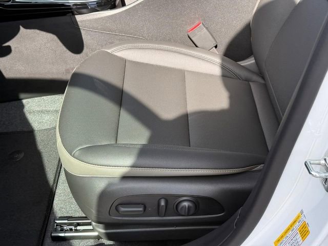 New 2026 Chevrolet Trax ACTIV w/ Driver Confidence Package image 14