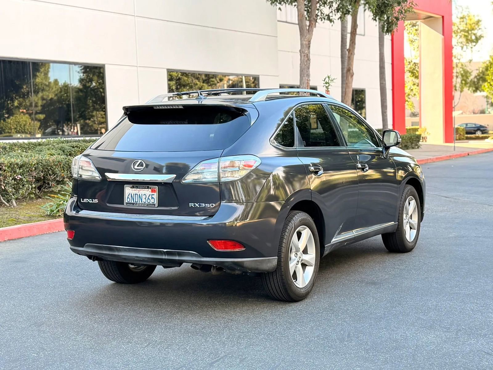 Used 2010 Lexus RX 350 2WD image 4