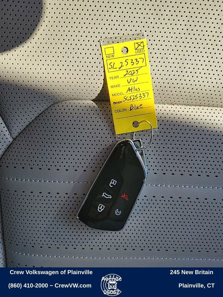 Certified 2025 Volkswagen Atlas SEL image 36