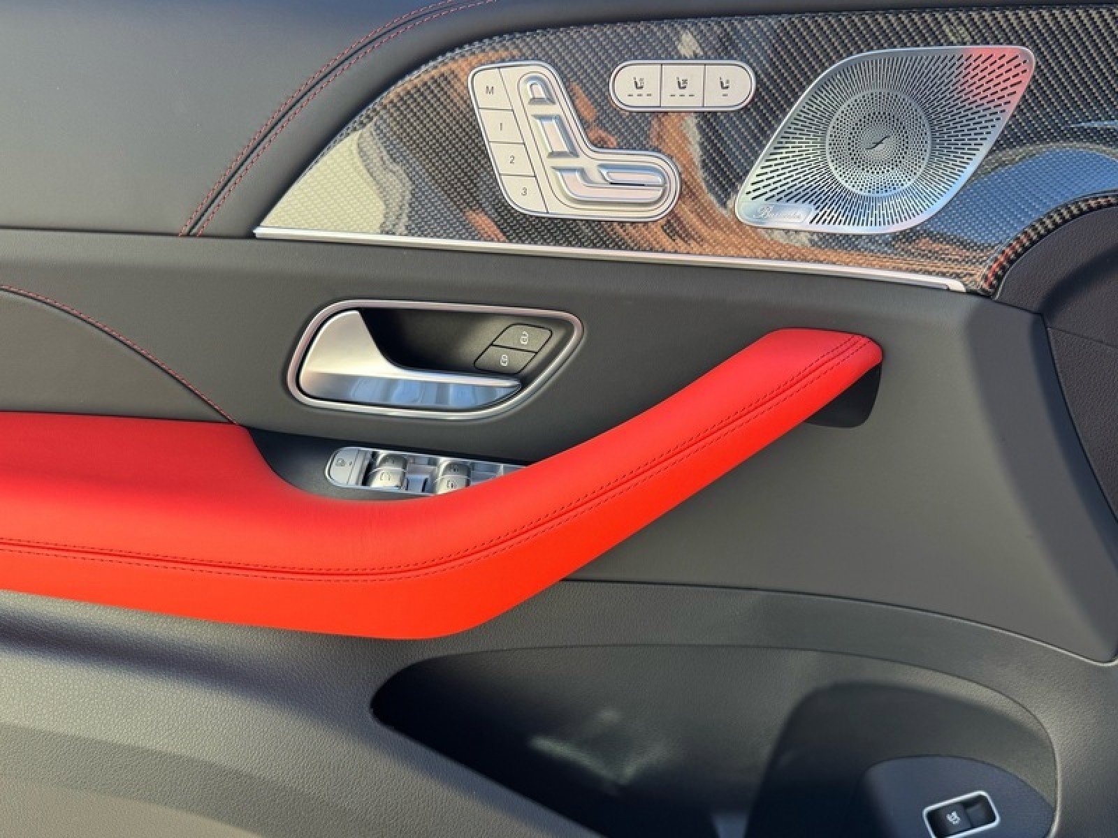 New 2026 Mercedes-Benz GLE 63 AMG S image 13