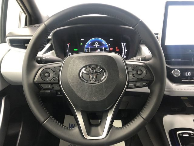 Used 2025 Toyota Corolla SE w/ SE Premium Package AWD/4WD image 17