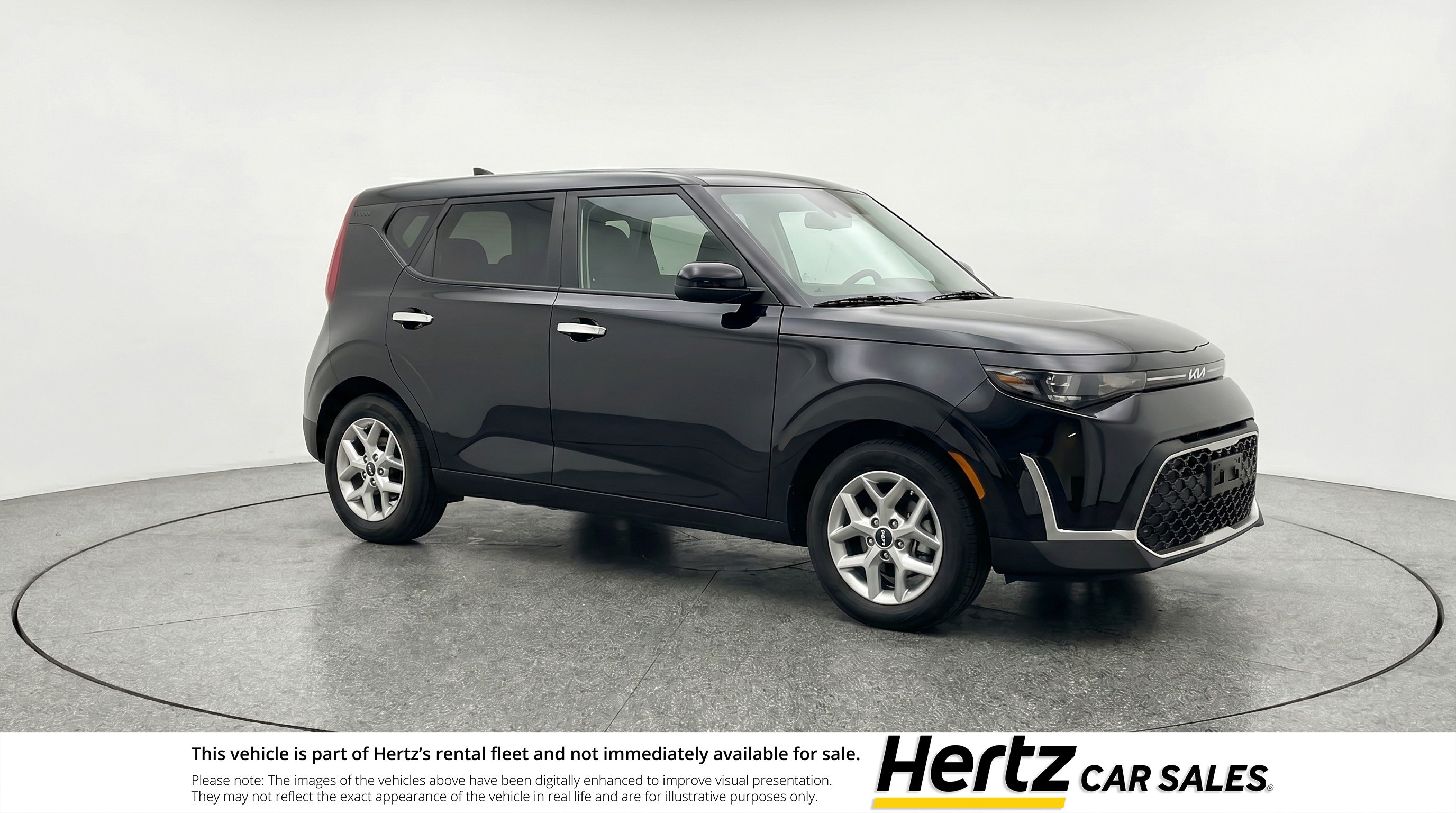 Used 2025 Kia Soul LX w/ LX Technology Package FWD image 1