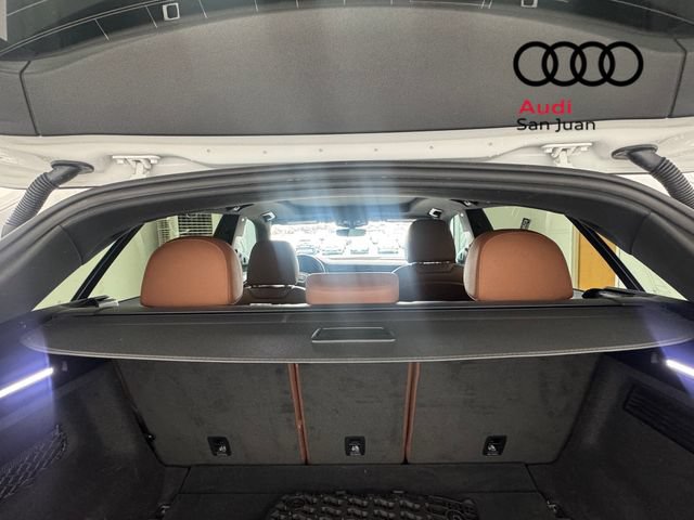 Used 2019 Audi Q8 Premium Plus AWD/4WD image 12