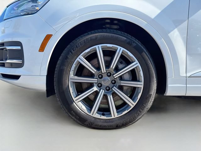 Used 2018 Audi Q7 3.0T Prestige w/ Prestige Package AWD/4WD image 43