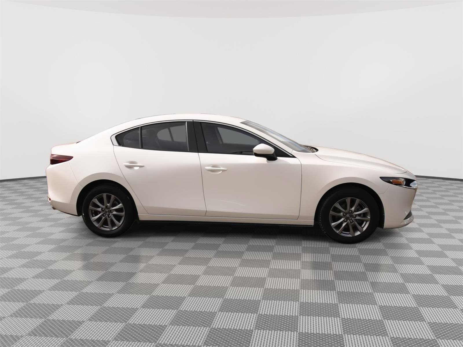 Used 2025 MAZDA MAZDA3 s image 22