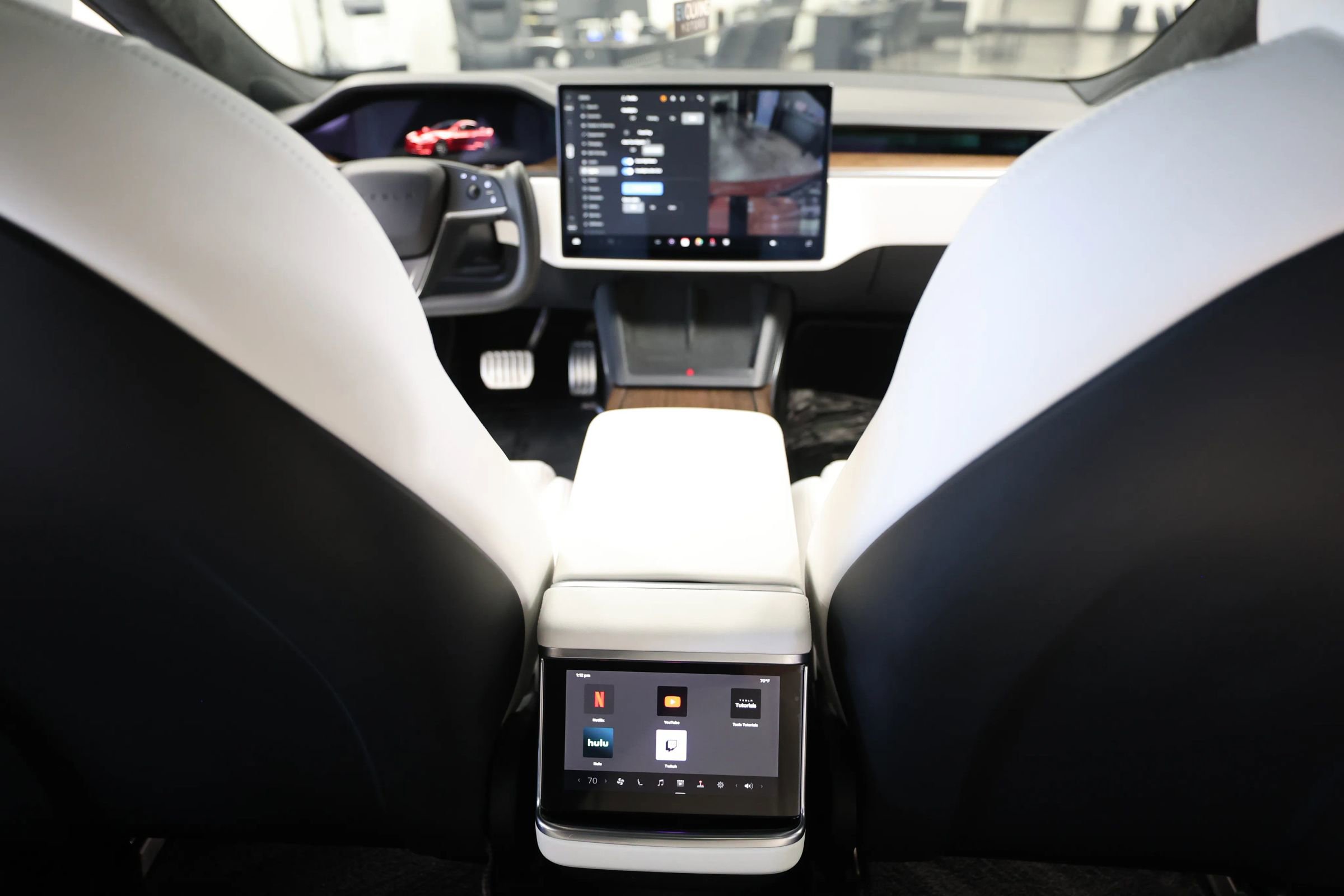 Used 2022 Tesla Model S Standard Range AWD/4WD image 47