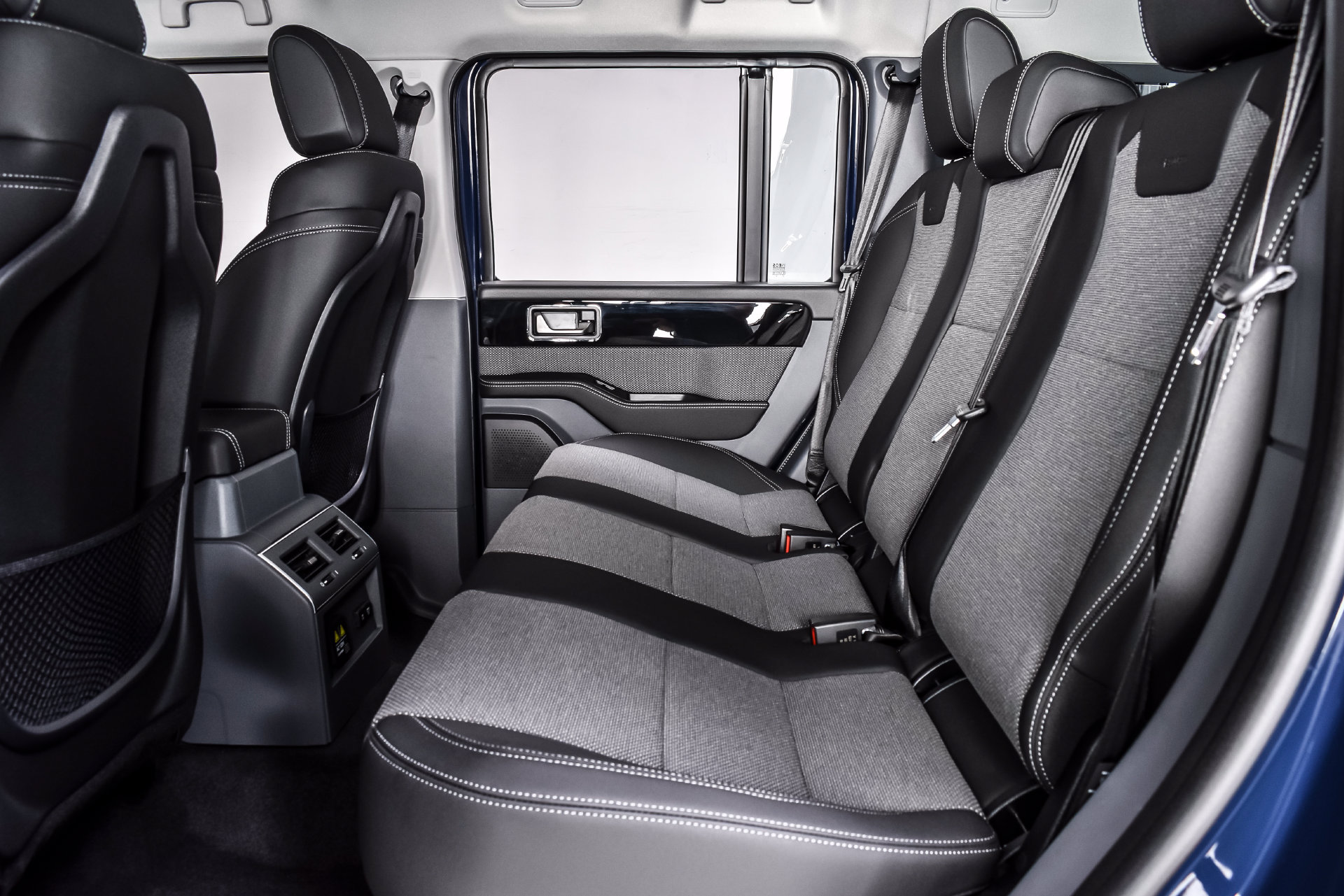 New 2026 INEOS Grenadier Station Wagon AWD/4WD image 18