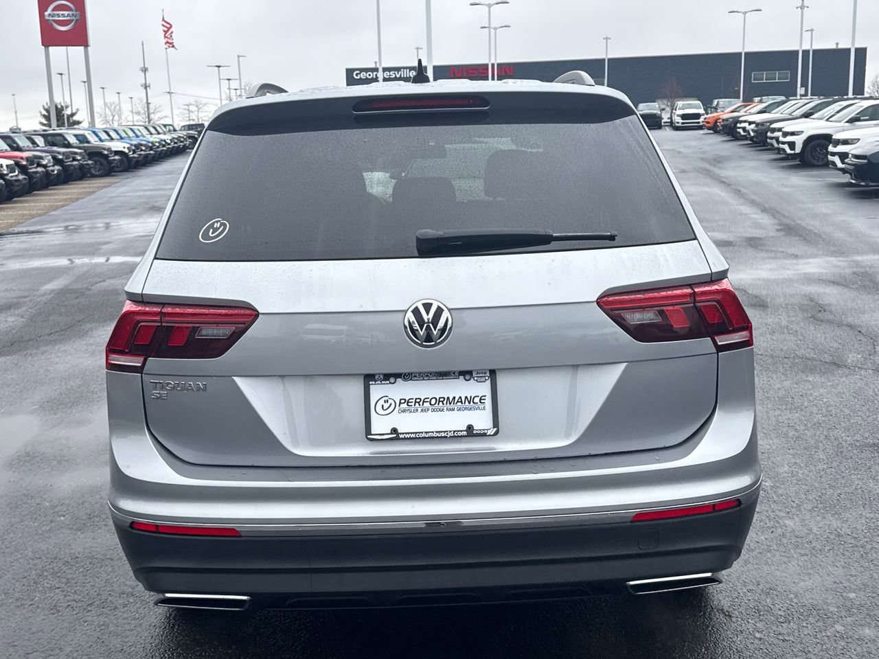 Used 2020 Volkswagen Tiguan SE image 4