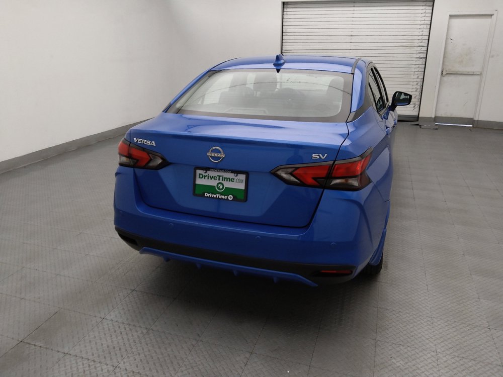 Used 2023 Nissan Versa SV w/ Trunk Package FWD image 7