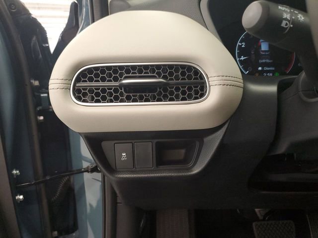 New 2026 Honda HR-V EX-L image 15