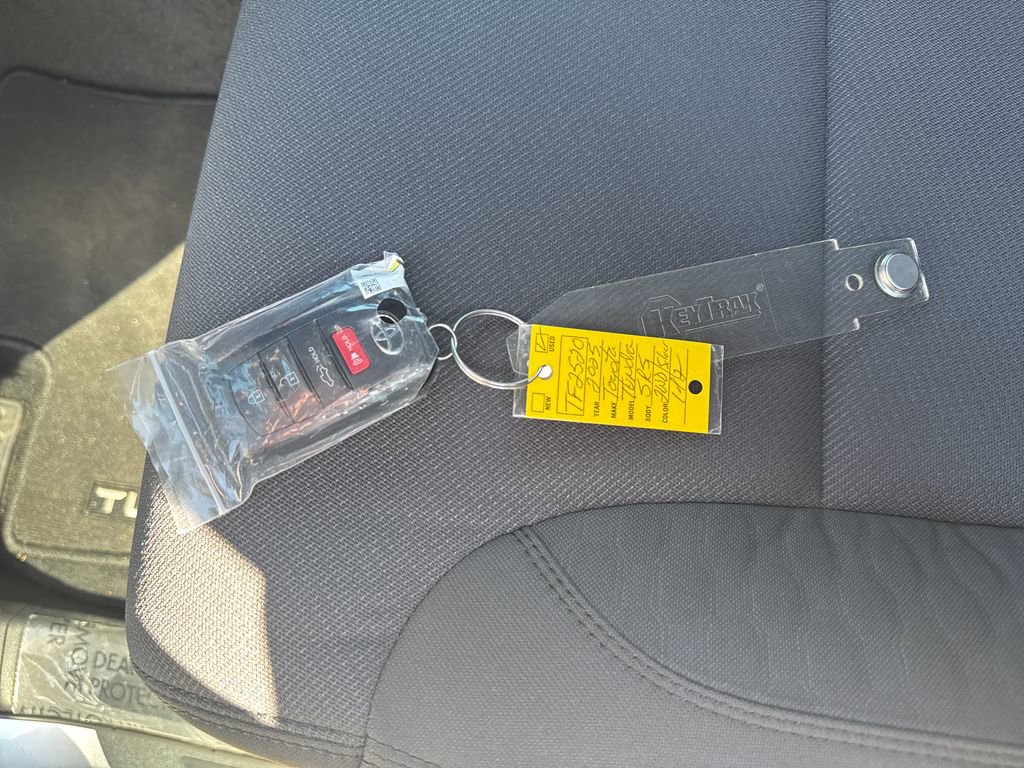 Used 2025 Toyota Tundra SR5 image 34