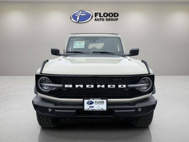 New 2026 Ford Bronco Outer Banks w/ Sasquatch Package AWD/4WD image 2