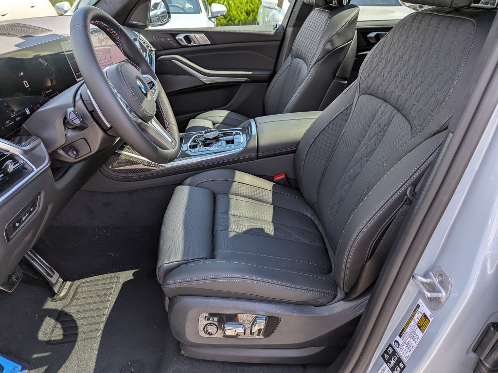 New 2027 BMW X7 M60i AWD/4WD image 18