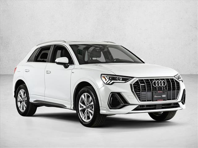 Certified 2025 Audi Q3 2.0T Premium w/ Convenience Package image 3