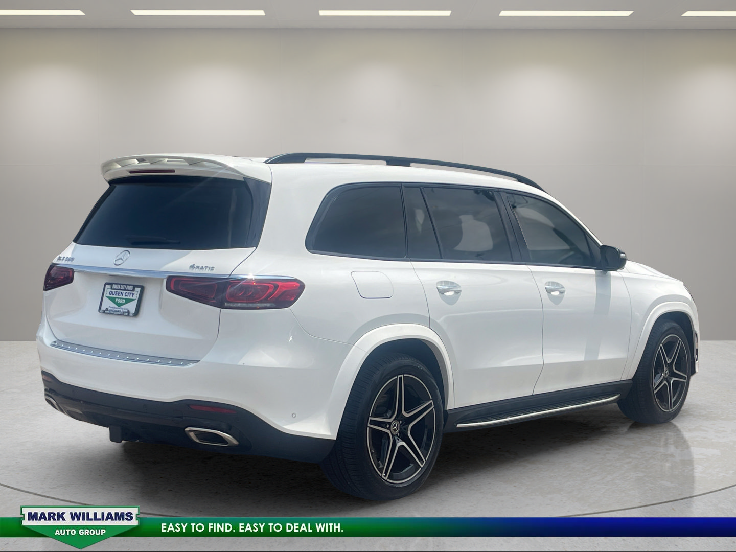 Used 2023 Mercedes-Benz GLS 580 4MATIC image 5