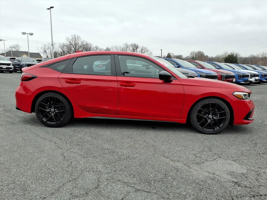 Used 2022 Honda Civic Sport image 3