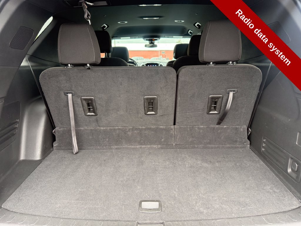 Used 2023 Chevrolet Traverse LT w/ LPO, Floor Liner Package AWD/4WD image 35