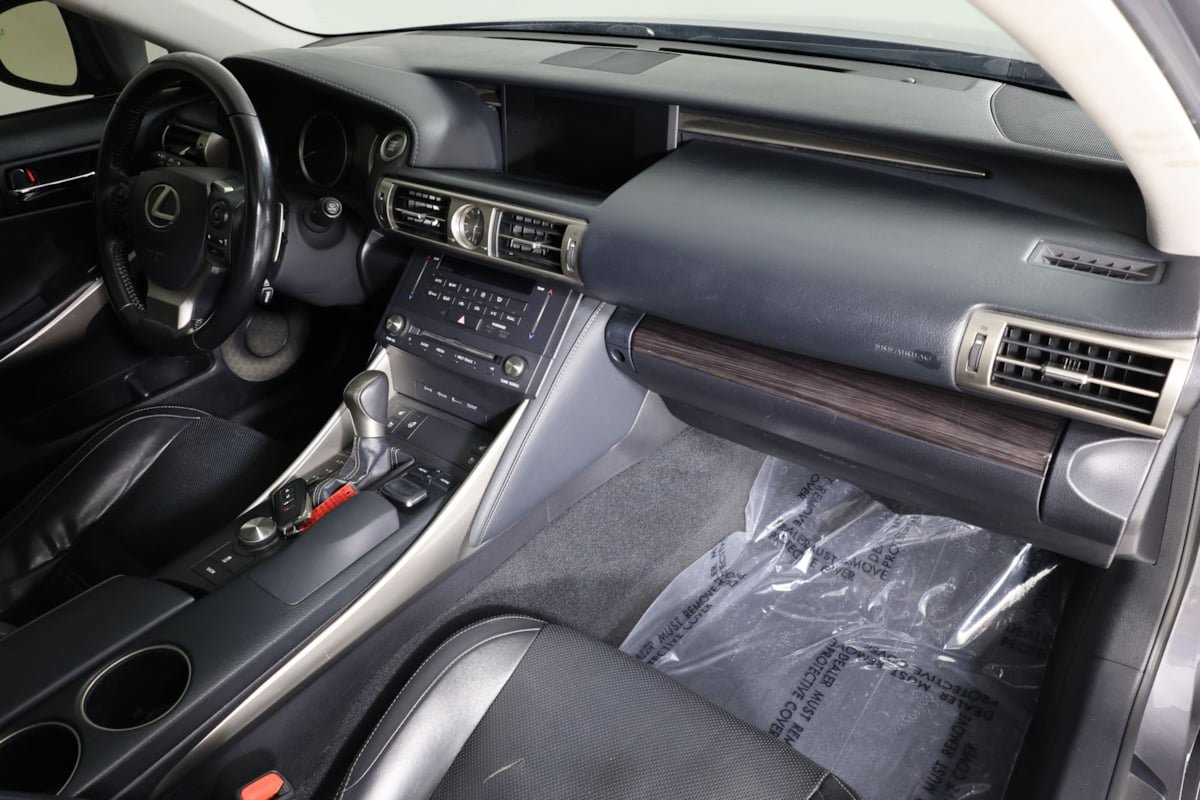 Used 2015 Lexus IS 350 AWD w/ Luxury Package image 40