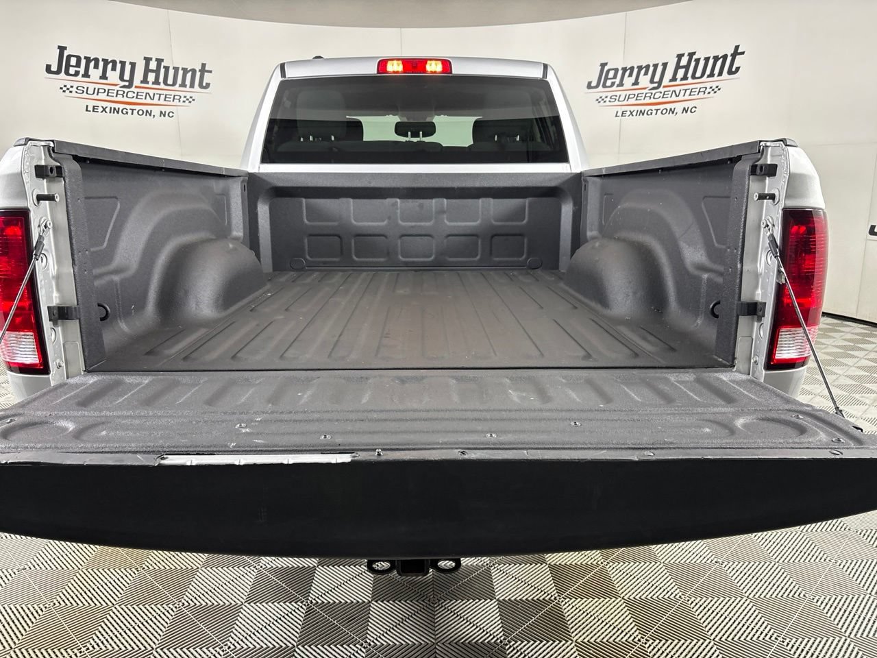 Used 2019 RAM 1500 Tradesman w/ Popular Equipment Group AWD/4WD image 25