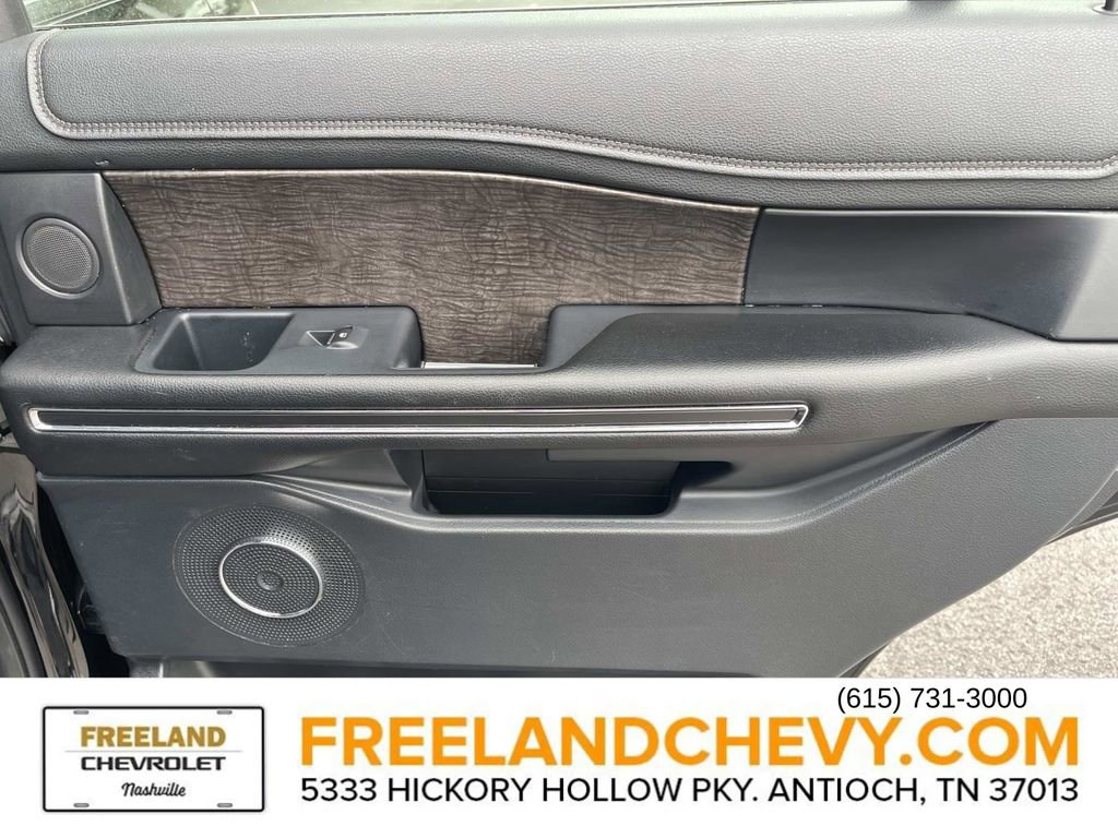 Used 2018 Ford Expedition Limited image 25