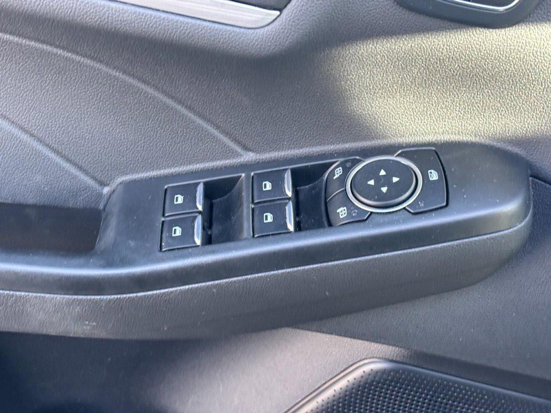 Used 2023 Ford Escape Platinum image 17