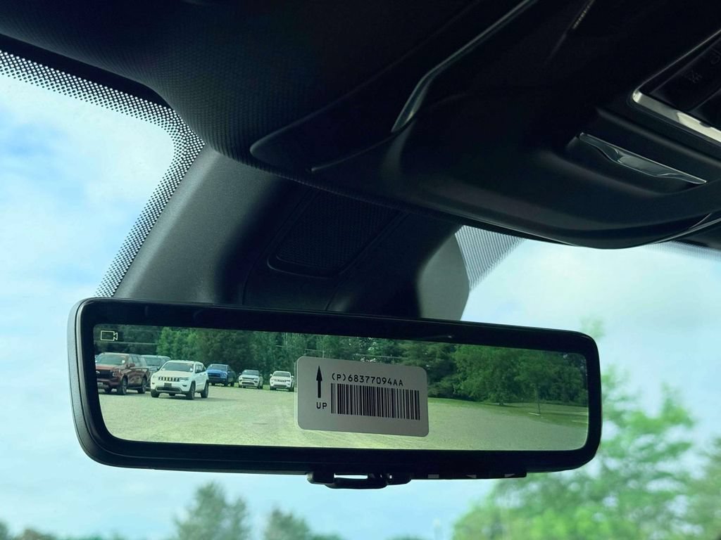 New 2026 Jeep Grand Cherokee Limited AWD/4WD image 26