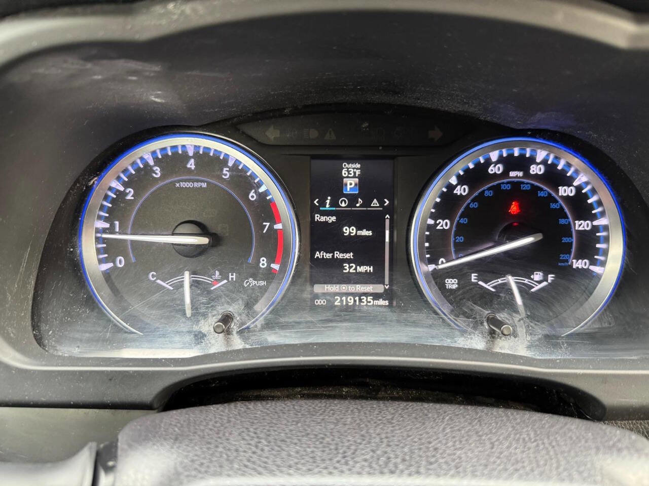 Used 2015 Toyota Highlander XLE image 23