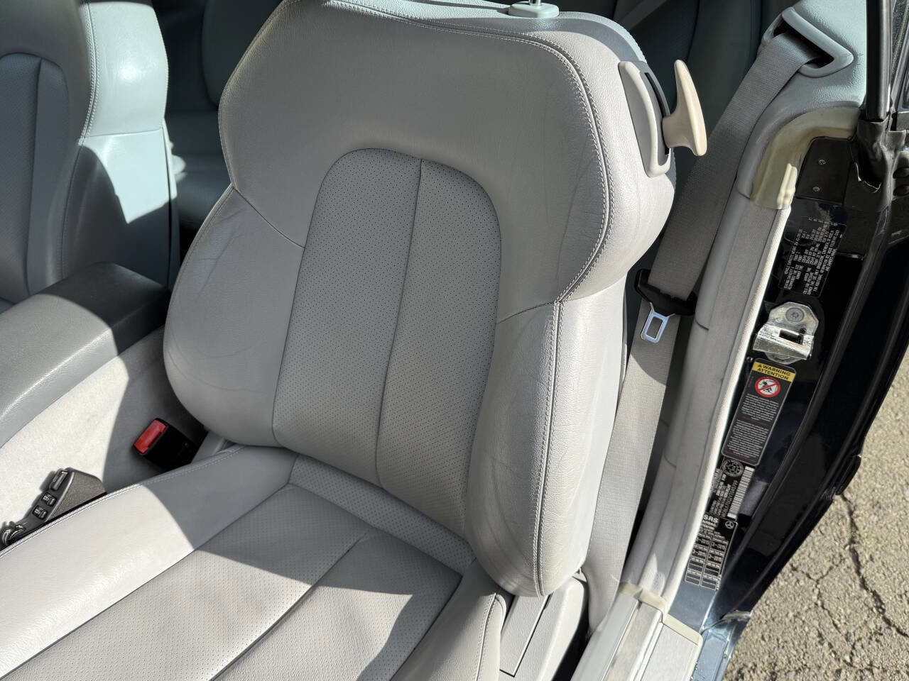 Used 2000 Mercedes-Benz CLK 430 Cabriolet image 48