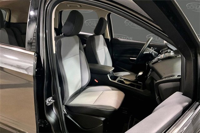 Used 2018 Ford Escape SE image 15